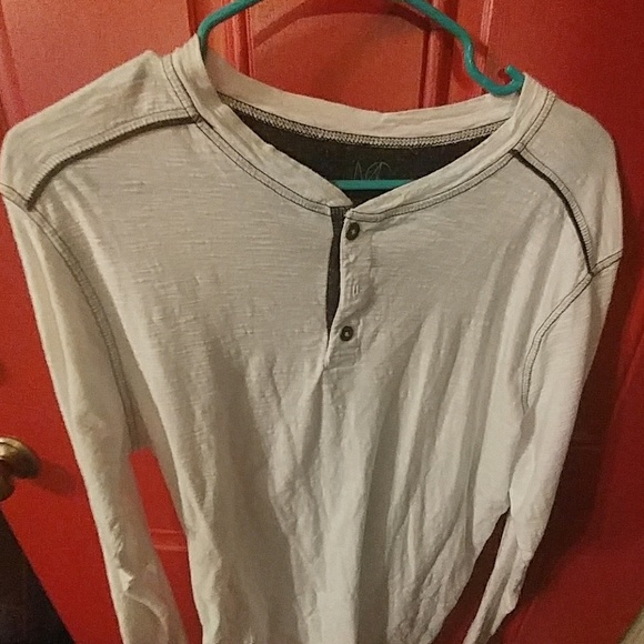 Long sleeve shirt - Picture 2 of 2